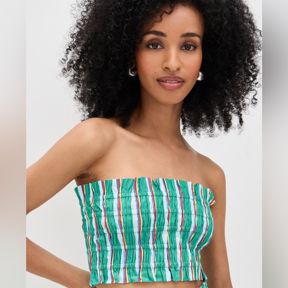 NWT Hill house home June Nap Top